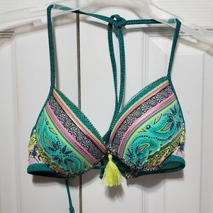 NWOT Shade and Shore bikini top